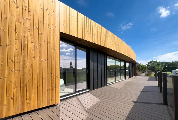 Foundry Living The Curve